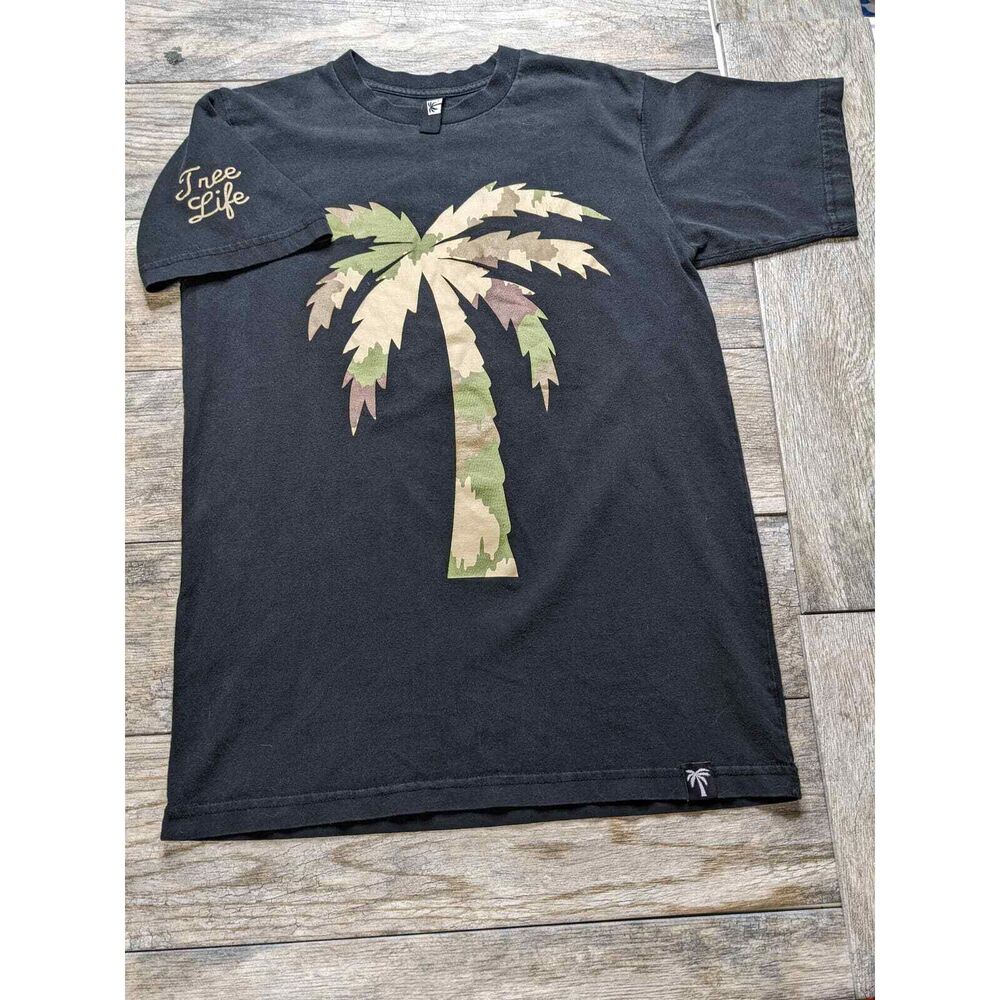 Men's Medium Blvd Supply Company  Tshirt Black Camo Graphic
